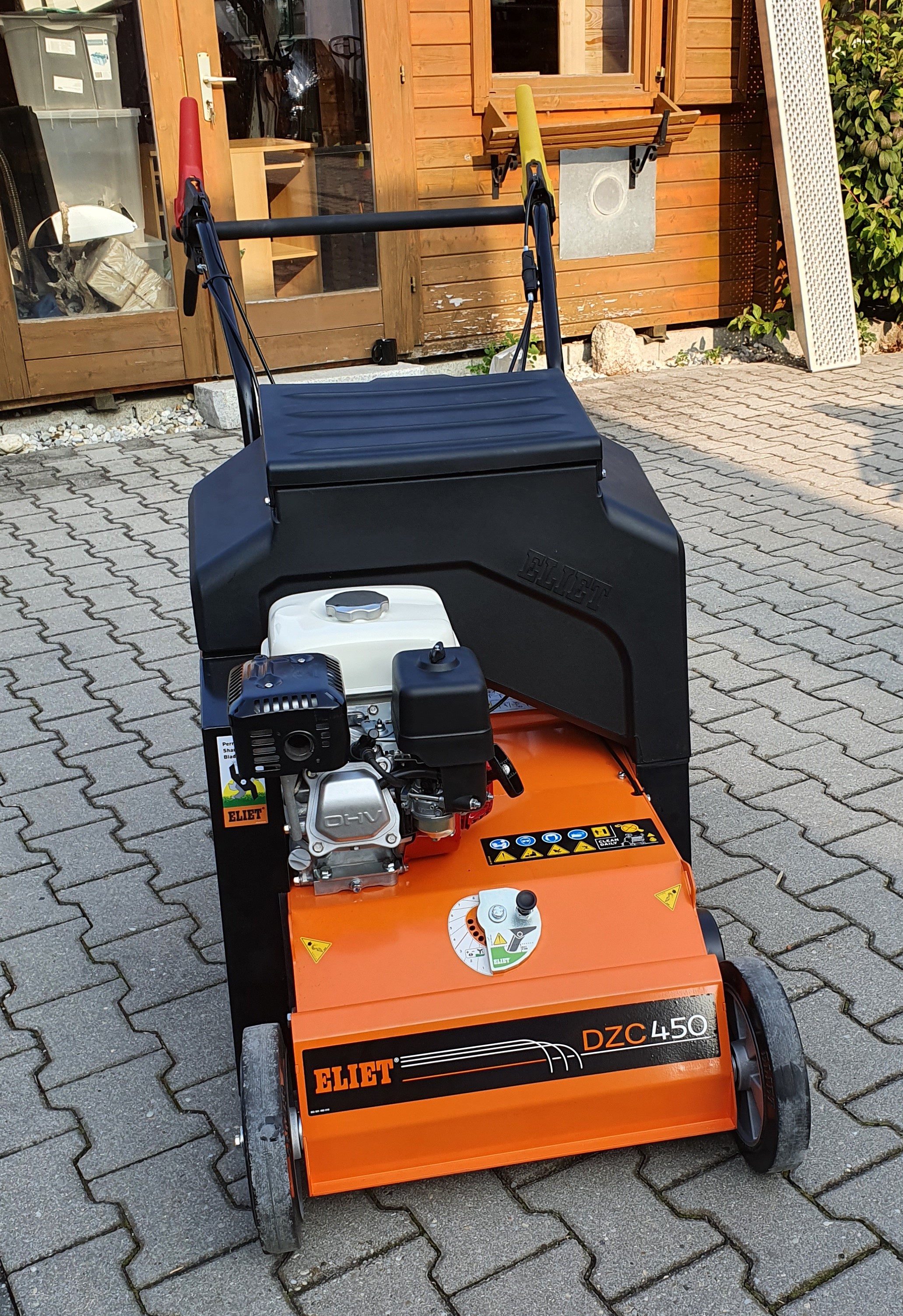 Nachsaatmaschine DZC 450  Eliet