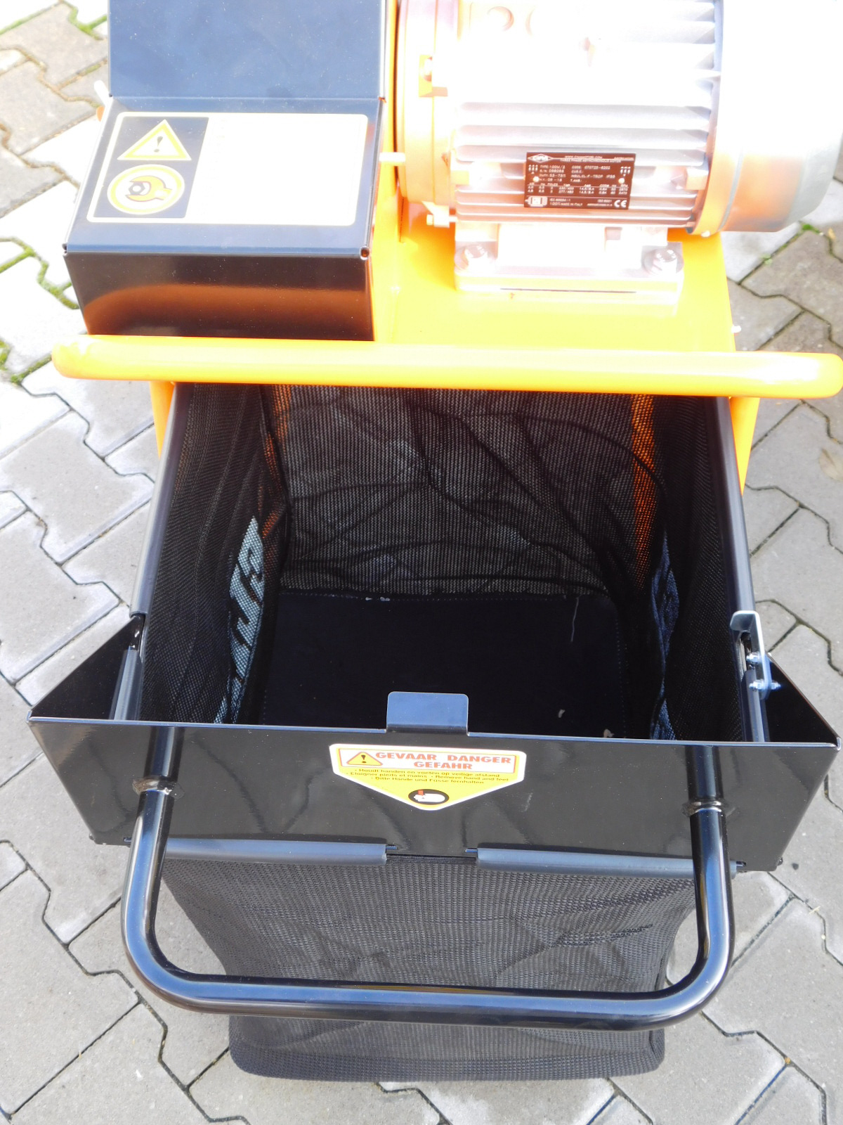 Häcksler Maestro Country AKKU 56 V, DC ( 3200 Watt) 4,5 PS, Eliet