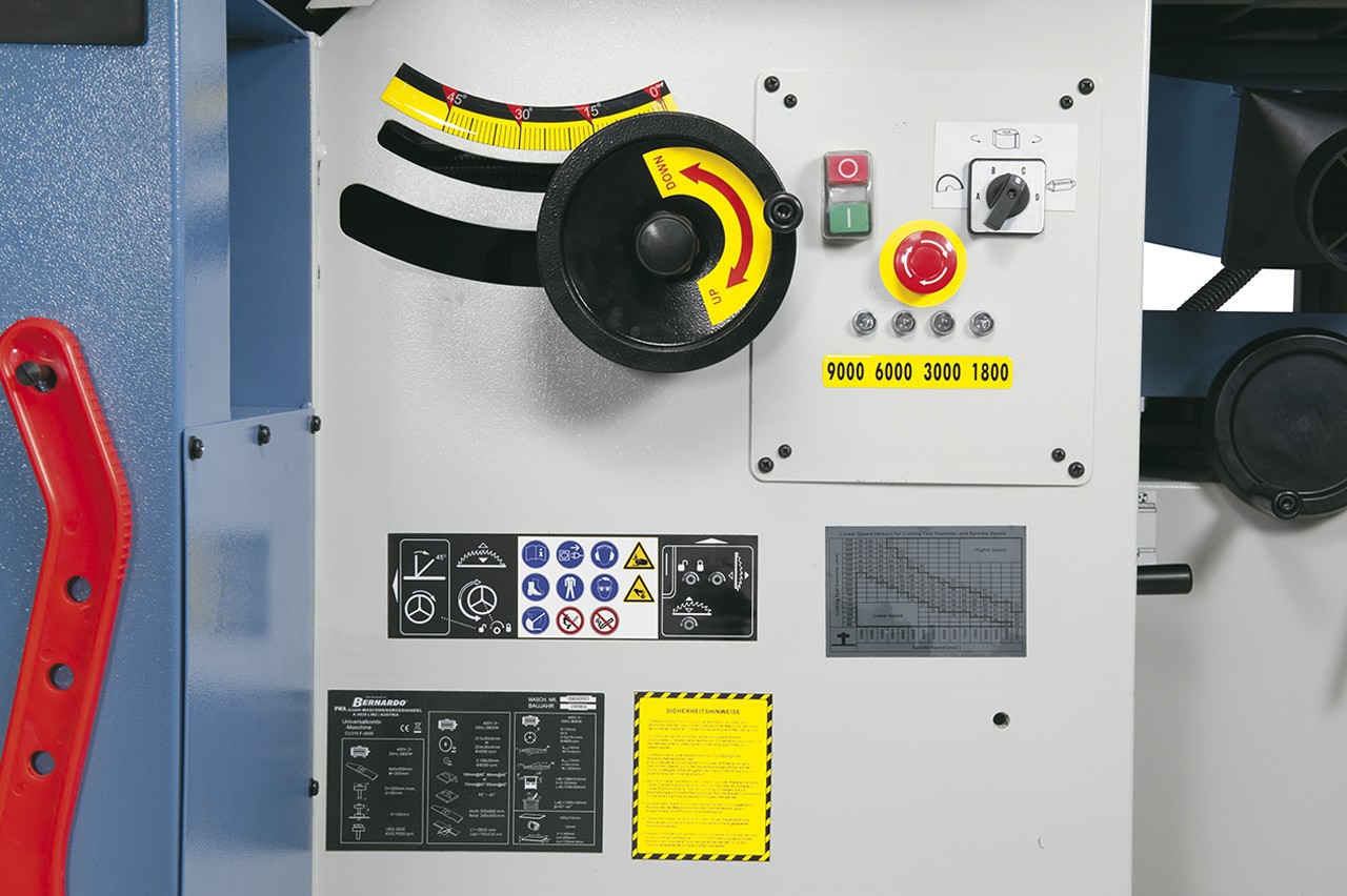 Kombinierte Formatkreissäge-Fräsmaschine CSM 2600