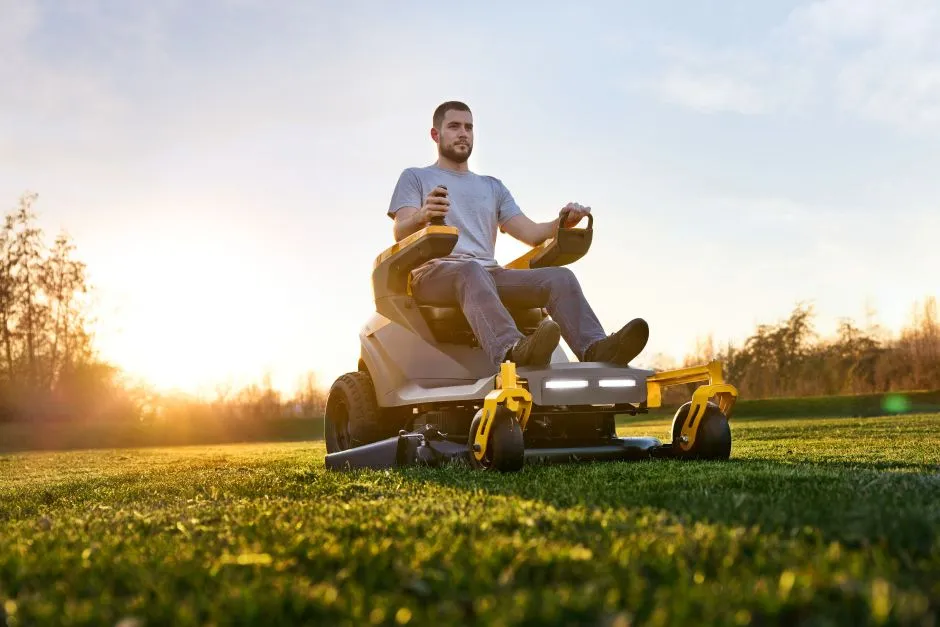 Vollelektrischer Axialmäher Gyro 500e